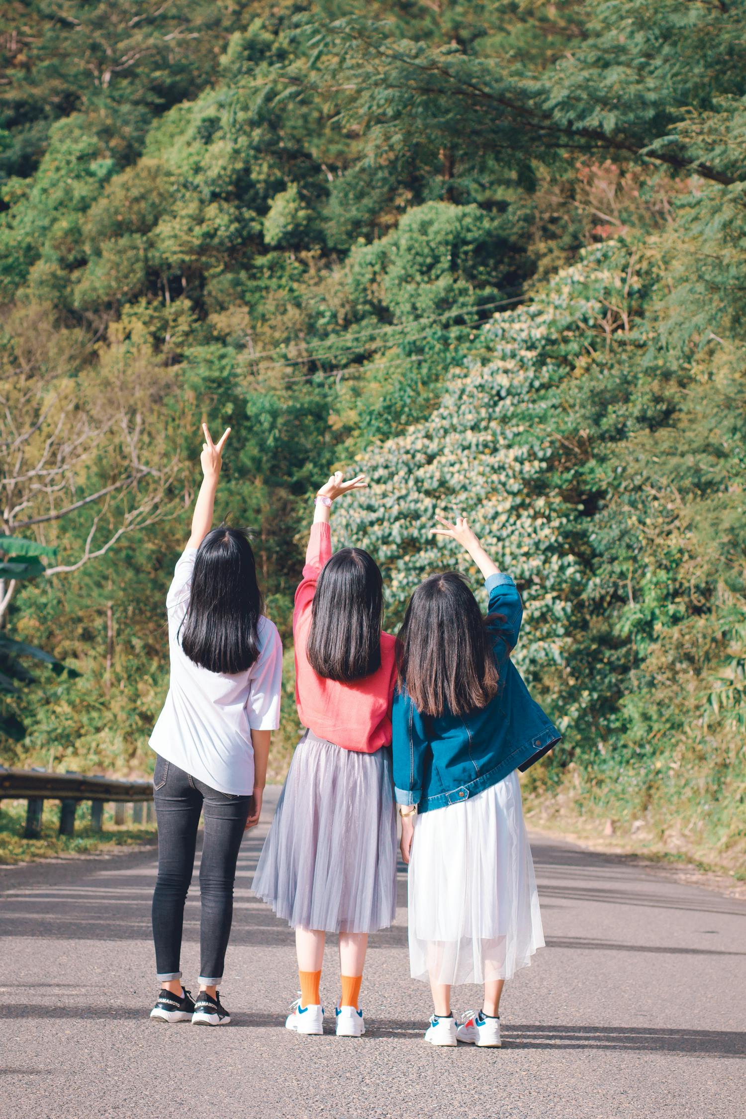 韩国年轻人特种兵旅游挤满上海